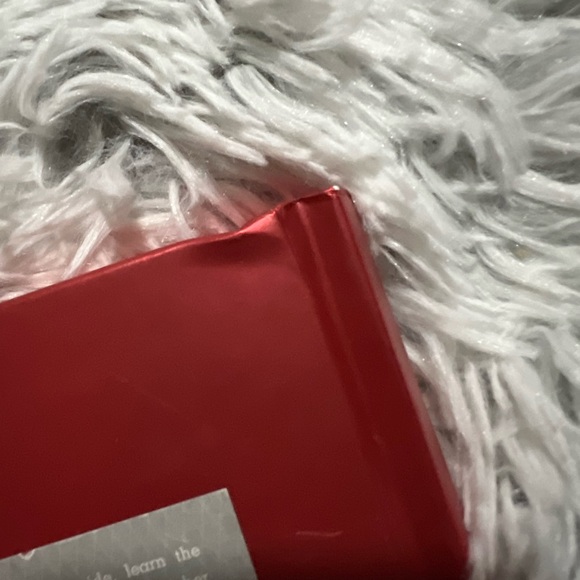 FREE W PURCHASE Red Book of Luck by Amy Treadwell (Chronicle Books Publication) - Picture 6 of 9